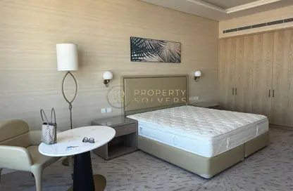 Apartment - Studio - 1 Bathroom for rent in The Palm Tower - Palm Jumeirah - Dubai