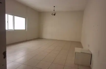 شقة - 2 غرف نوم - 3 حمامات للايجار في المجاز 3 - المجاز - الشارقة