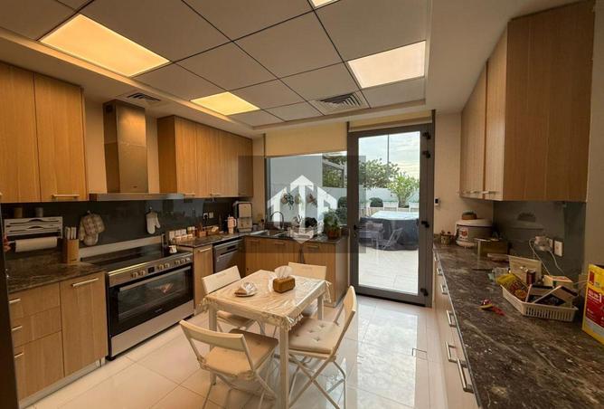 82394328 - Property Main Image