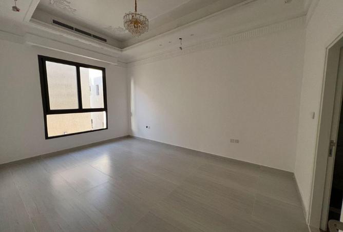 113280459 - Property Image 3
