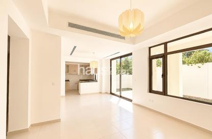 Townhouse - 4 - 4 for rent in Mira Oasis 3 - Mira Oasis - Reem - Dubai Townhouse - 4 - 4 for rent in Mira Oasis 3 - Mira Oasis - Reem - Dubai