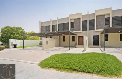 Townhouse - 3 Bedrooms - 5 Bathrooms for rent in Zinnia - The Roots DAMAC Hills 2 - Damac Hills 2 - Dubai