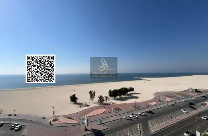 شقة - 3 غرف نوم - 3 حمامات للايجار في مساكن كورنيش عجمان - طريق كورنيش عجمان - عجمان