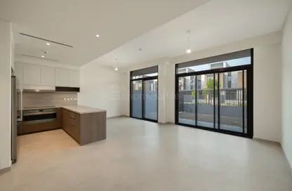 Townhouse - 3 Bedrooms - 4 Bathrooms for rent in Mudon Al Ranim 6 - Mudon - Dubai