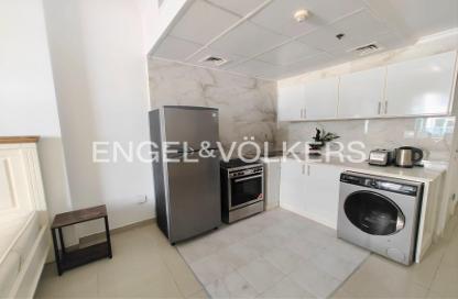 Apartment - Studio - 1 Bathroom for rent in Manchester Tower - Dubai Marina - Dubai