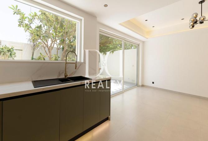 81935417 - Property Image 3