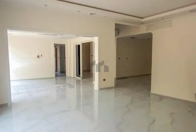 152354398 - Property Image 2
