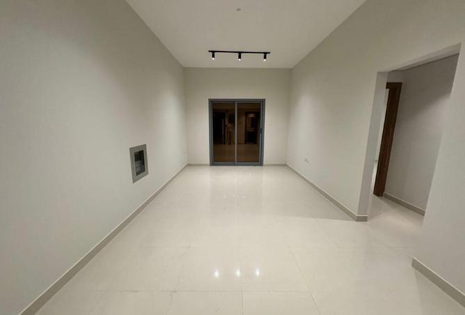 85749588 - صورة العقار 3