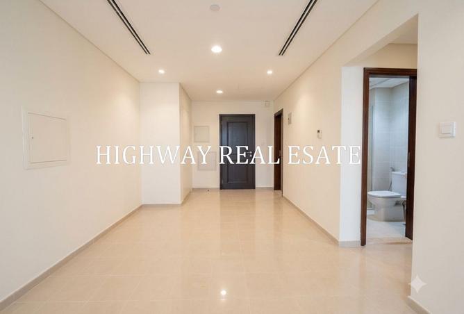 145502327 - Property Image 2