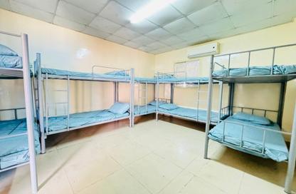 Labor Camp - Studio - 4 Bathrooms for rent in M-33 - Mussafah Industrial Area - Mussafah - Abu Dhabi