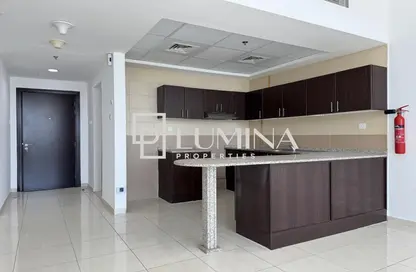 شقة - غرفة نوم - 2 حمامات للبيع في برج ربيعة - مجان - دبي لاند - دبي