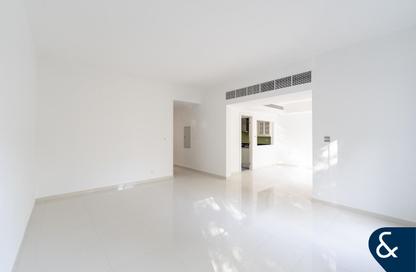 Villa - 3 Bedrooms - 3 Bathrooms for sale in Springs 5 - The Springs - Dubai