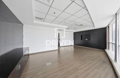 Office Space - Studio for rent in Blue Bay Tower - Business Bay - Dubai