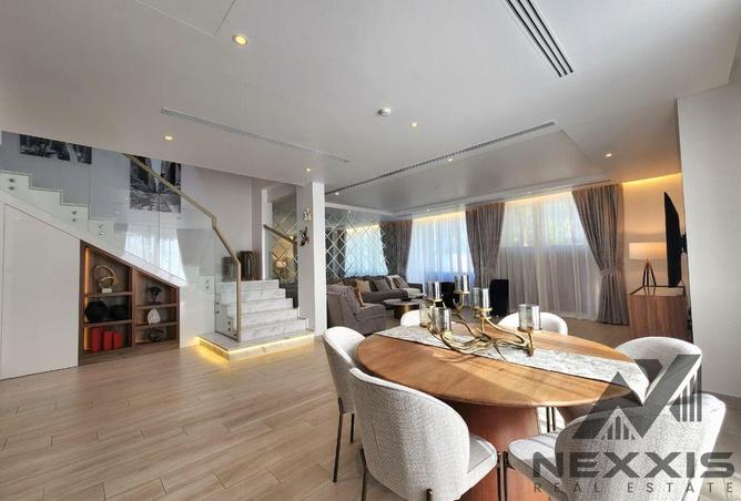 103689417 - Property Image 2