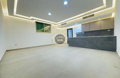 Apartment - Studio - 1 Bathroom for rent in Al Maqtaa Tower 1 - Hadbat Al Zafranah - Muroor Area - Abu Dhabi Apartment - Studio - 1 Bathroom for rent in Al Maqtaa Tower 1 - Hadbat Al Zafranah - Muroor Area - Abu Dhabi