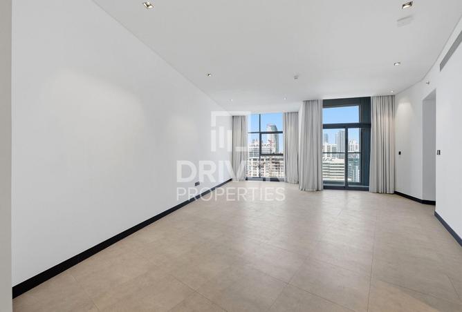 77392237 - Property Image 2