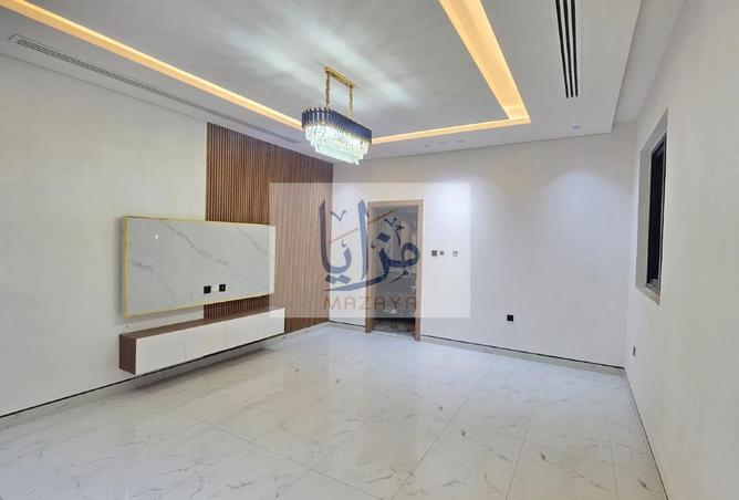 121543512 - Property Image 3