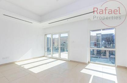 Villa - 3 - 5 for rent in Villa Lantana 1 - Villa Lantana - Dubai Science Park - Dubai