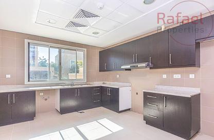 Villa - 3 - 5 for rent in Villa Lantana 1 - Villa Lantana - Dubai Science Park - Dubai
