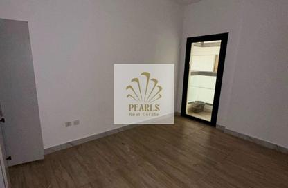 Apartment - Studio - 1 Bathroom for rent in Ajman Creek Towers - Al Rashidiya 1 - Al Rashidiya - Ajman