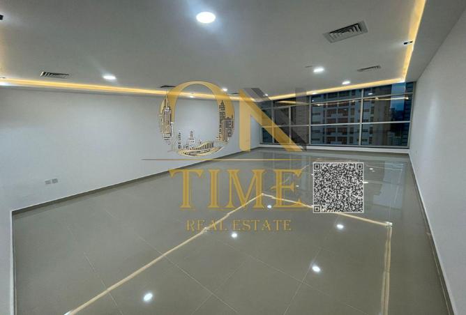 74243265 - صورة العقار 2