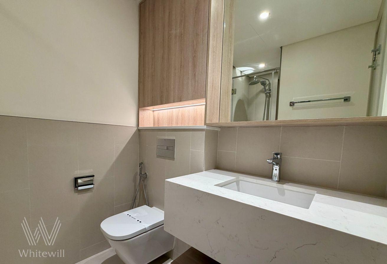 POOL AND PARK VIEW | VACANT | READY TO MOVE IN photo 13
