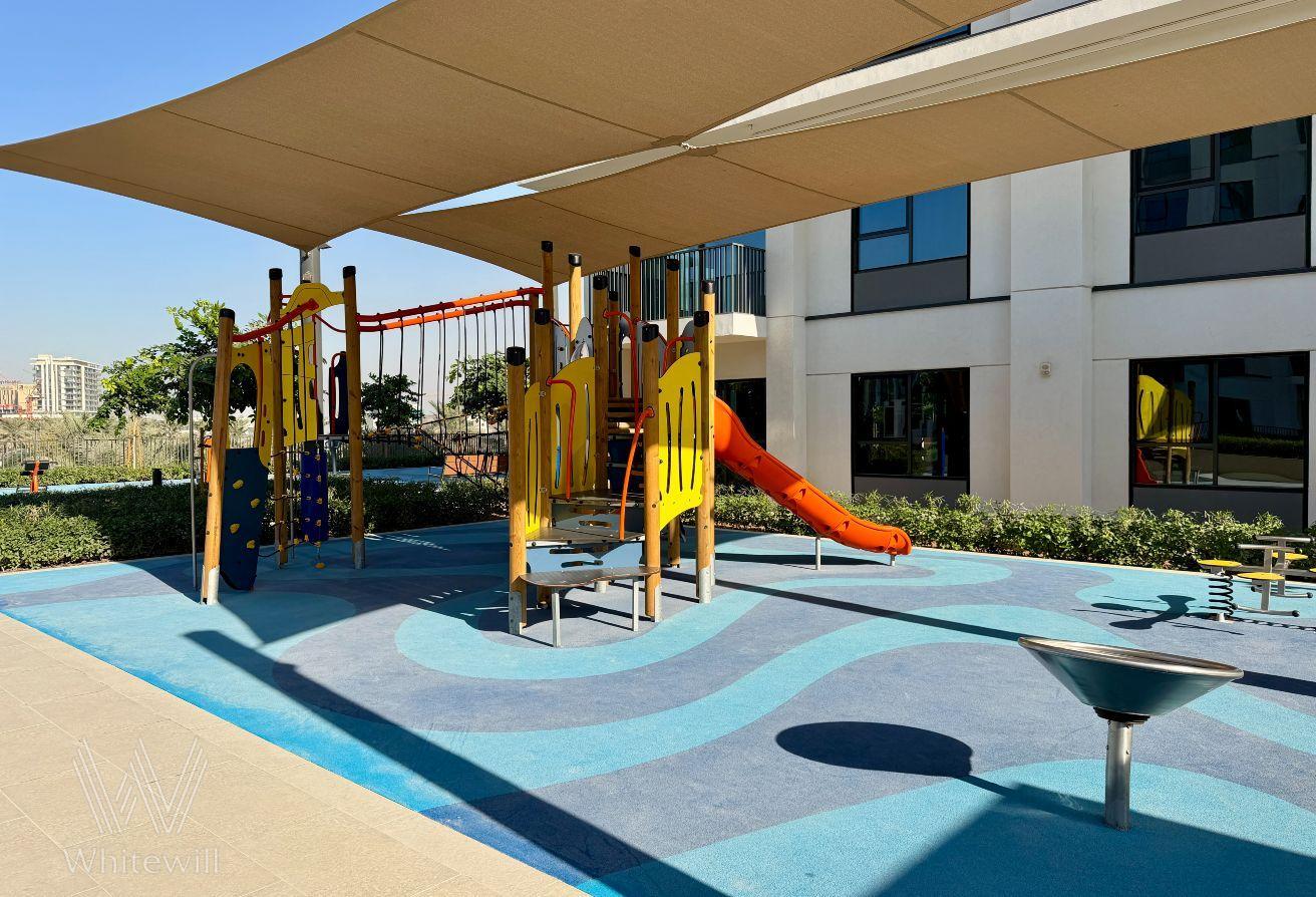 POOL AND PARK VIEW | VACANT | READY TO MOVE IN photo 23