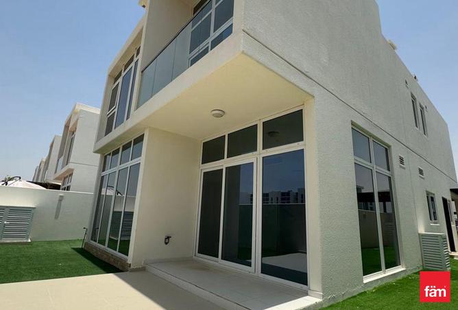 83668904 - Property Image 2