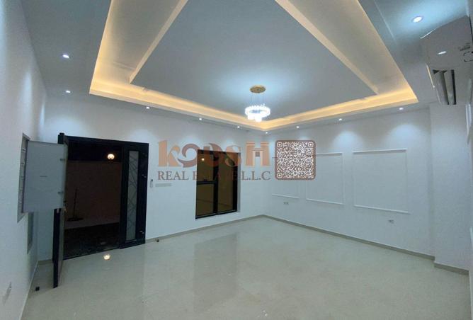90924620 - Property Image 2