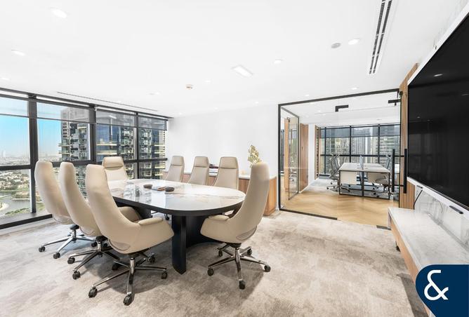 102820442 - Property Image 2