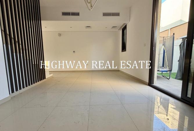 145080870 - Property Image 3