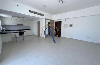 Apartment - Studio - 1 Bathroom for rent in Oxford Building - District 14 - Jumeirah Village Circle - Dubai Apartment - Studio - 1 Bathroom for rent in Oxford Building - District 14 - Jumeirah Village Circle - Dubai
