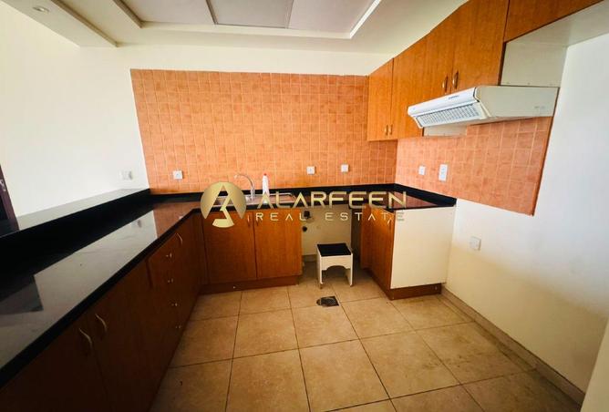 126100060 - Property Image 3