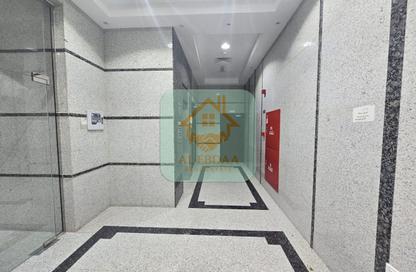 عمارة بالكامل - غرفة نوم - 2 حمامات للبيع في دهن - رأس الخيمة