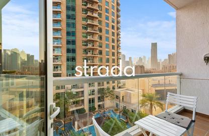 Apartment - 1 Bedroom - 2 Bathrooms for rent in Burj Al Nujoom - Downtown Dubai - Dubai
