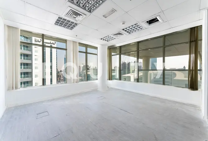 165600186 - Property Image 3