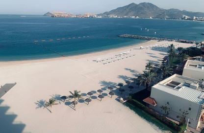 Apartment - 1 Bedroom - 2 Bathrooms for sale in Khor Fakkan - Sharjah