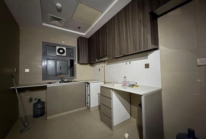 76180311 - Property Image 3