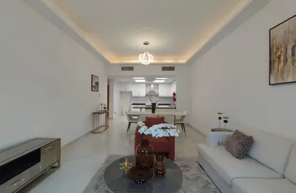 شقة - 2 غرف نوم - 3 حمامات للبيع في مبنى 113 - طراز حديث - ديسكفري جاردنز - دبي