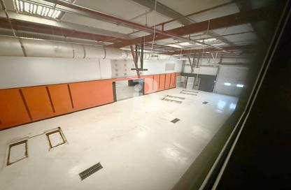 Warehouse - Studio for rent in Al Quoz 3 - Al Quoz - Dubai