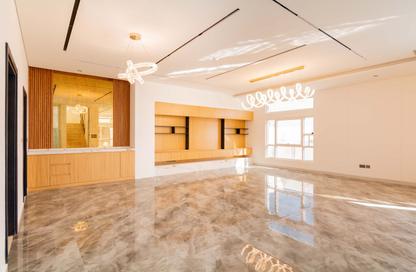 Villa - 5 Bedrooms - 7+ Bathrooms for rent in Nad Al Sheba Gardens 1 - Nad Al Sheba Gardens - Nad Al Sheba 1 - Nad Al Sheba - Dubai Villa - 5 Bedrooms - 7+ Bathrooms for rent in Nad Al Sheba Gardens 1 - Nad Al Sheba Gardens - Nad Al Sheba 1 - Nad Al Sheba - Dubai