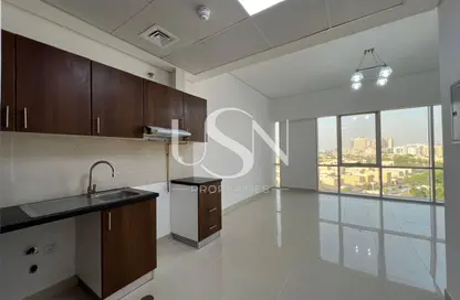 Apartment - 1 Bathroom for rent in Nova Tower - Dubai Silicon Oasis - Dubai