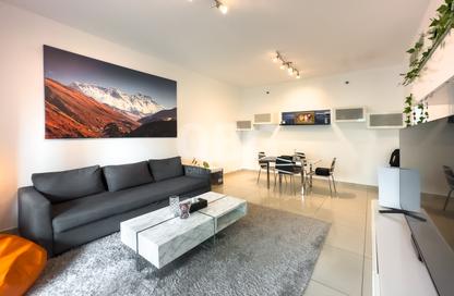 Apartment - 1 - 1 for sale in Marina Pinnacle - Dubai Marina - Dubai