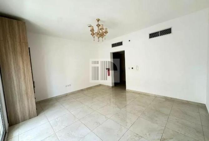 80677103 - Property Image 3