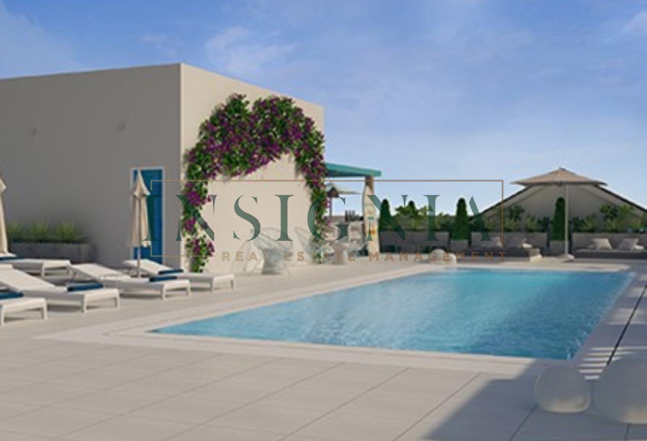 Fully Furnished 1BR Luxury Vacant Brand New photo 7