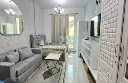 Apartment - Studio - 1 Bathroom for rent in Roxana Residence B - Roxana Residences - District 12 - Jumeirah Village Circle - Dubai