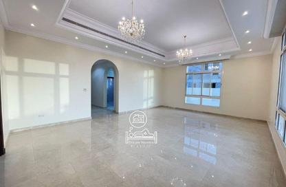 Villa - 7 Bedrooms - 7+ Bathrooms for rent in Shakhbout City - Abu Dhabi
