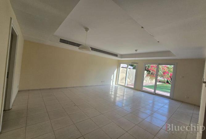 54925900 - Property Image 2