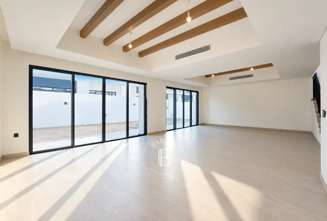 162803927 - Property Image 2