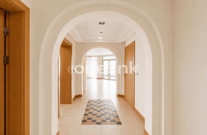 Apartment - 3 - 4 for rent in Al Shahla - Shoreline Apartments - Palm Jumeirah - Dubai